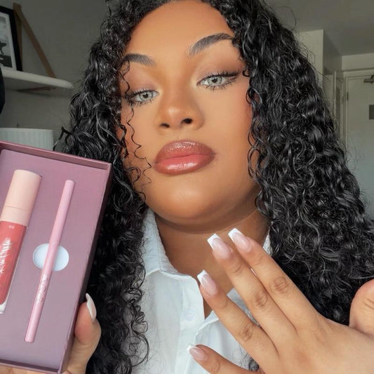 Eyes on Me Lip Kit